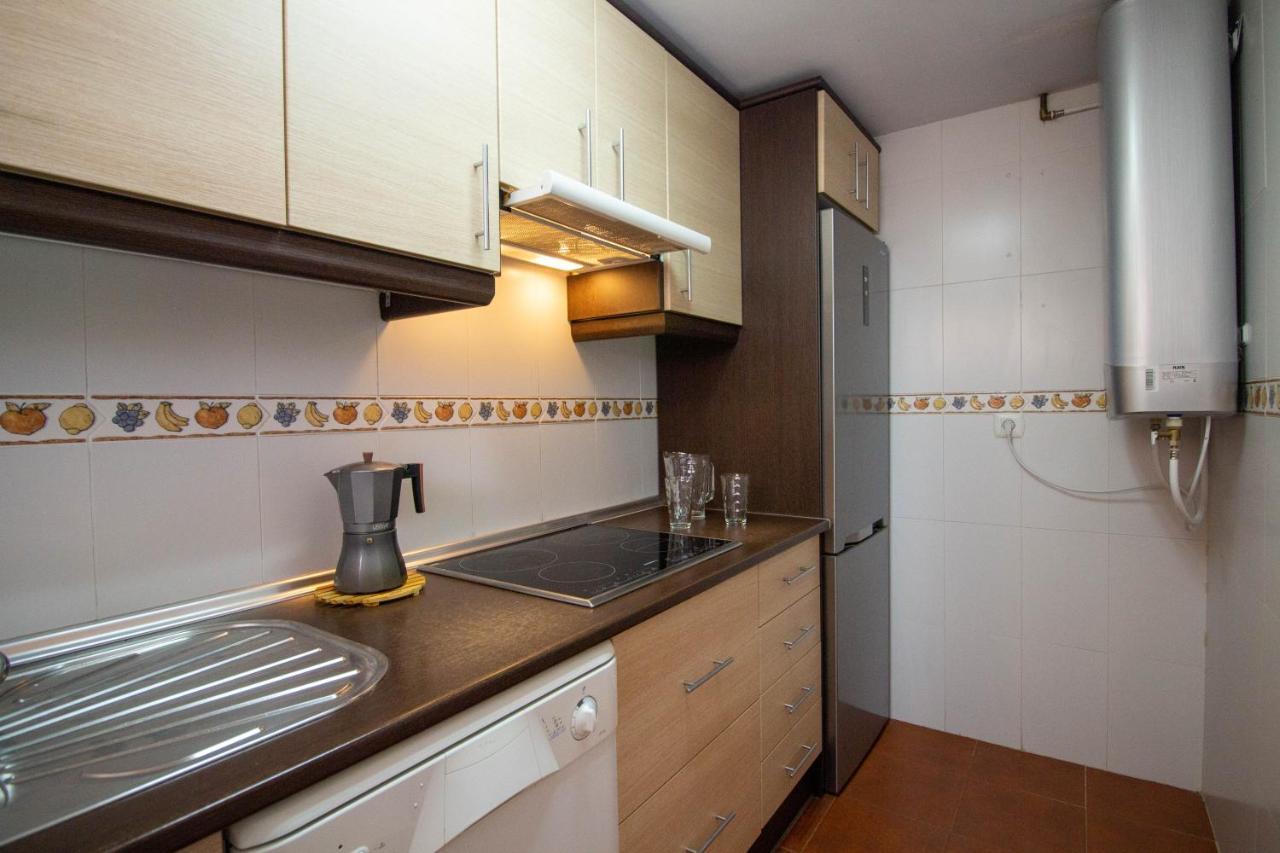 מאלגה A View Of The Beach Duplex מראה חיצוני תמונה